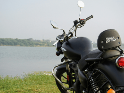 Bike Rental in srinagar Meteor 350